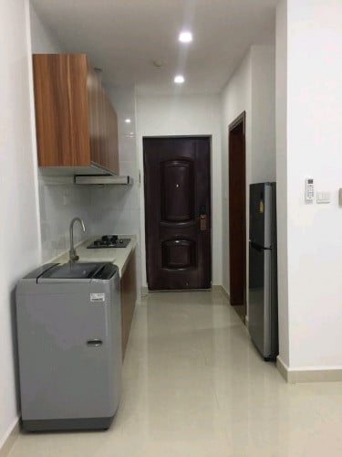 D.I Riviera city Condo room for rent
