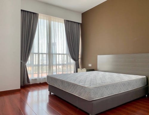 East One Apartment For Rent