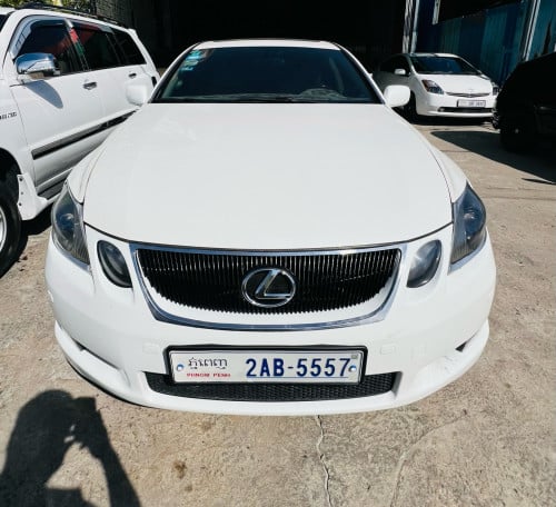 Gs 300 ប៉ុង1 full option រំលោះសុទ្ធបាន