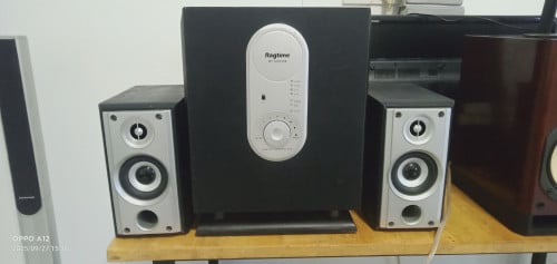 Hometheater 200W 100V   from USA  91% សុំលេងពិរោះ