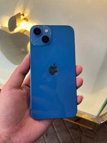 iPhone 13