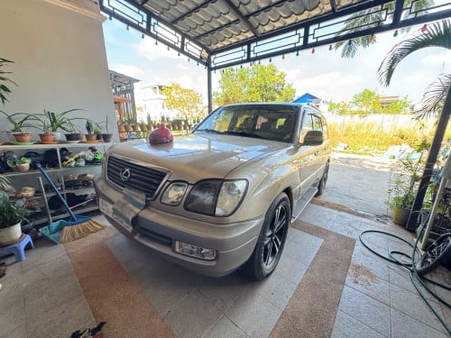 Luxus​ 470 លក់