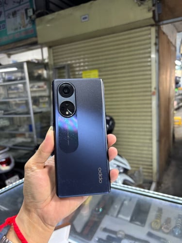 Oppo Reno8T 128G Ram8G Sim2 Global សានុំស្រុីន សឹកខ្នង តិចៗ