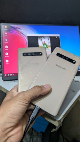 Samsung S10 5G ខូចអេក្រង់
