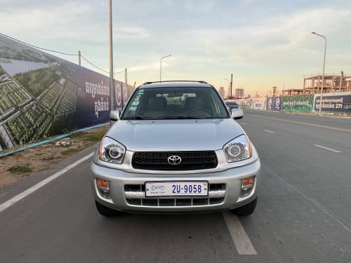 Toyota RAV4 2001ប៉ុង1ឡានថ្មី