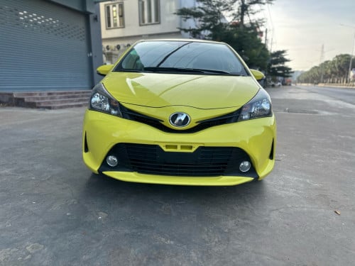 Toyota Vitz 2016 Full Smart Key ឡានរៀបហេីយ