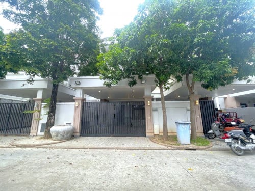 Twin Villa for Rent | PH 60m – Prime Location