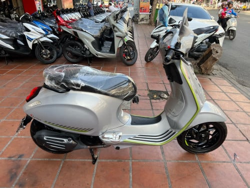 VESPA SPRINT TECHសេរី2025