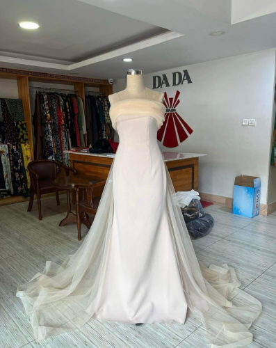 រ៉ូបកាត់ពាក់បានម្ដង