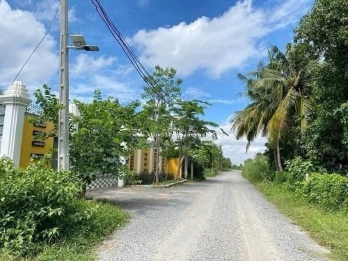 ដីលំនៅឋាន ភូមិរបោះអង្កាញ់ ព្រែកឯង សម្រាប់លក់