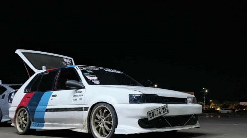 ឡានលក់មានពន្ធត្រឹមត្រូវលេងហេីយ