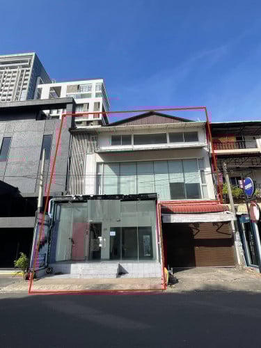 ហាងសម្រាប់ជួលនៅបឹងកេងកង​១