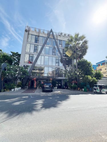 អូតែលសម្រាប់ជួល នៅសង្កាត់ទន្លេបាសាក់