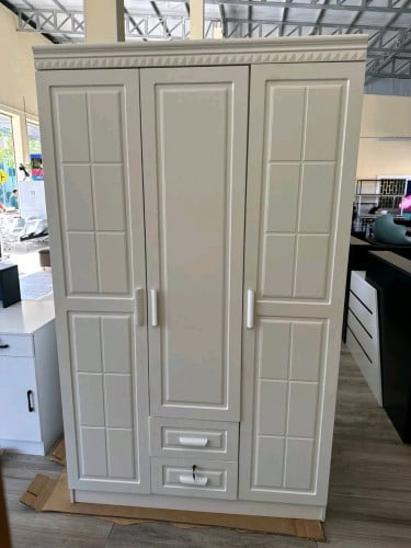 ទូរសំភារៈថ្មី