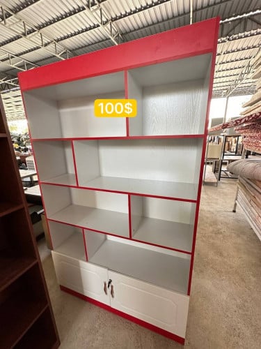 ទូរតាំងថ្មី