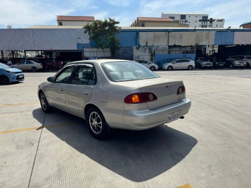 មេឡាន​ សាងធូៗ​ COROLLA LE 02 ម្ចាស់ដេីម