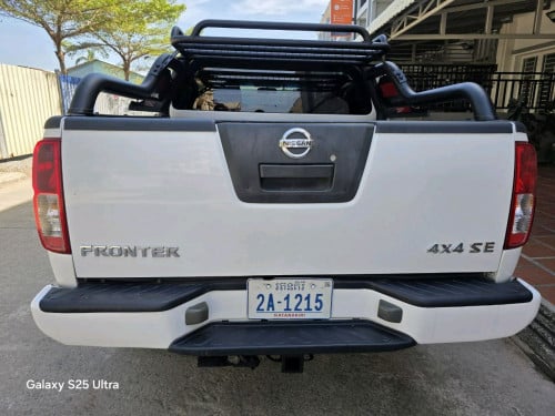 សាច់ដែកនៅថ្មីខ្ចី Frontier 05 កាប់ពីតាស