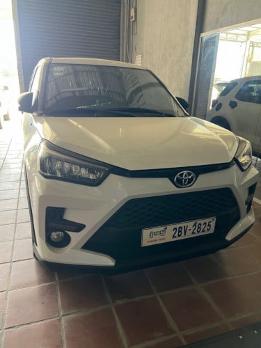 ឡាន់លក់ផ្ទាល់ខ្លួន ចង់លក់ប្តូរសេរីយក Mazda EZ60