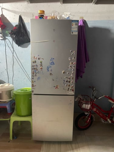 ទូទឹកកក​ម៉ាកMiនៅប្រេីរាល់ថ្ងៃ