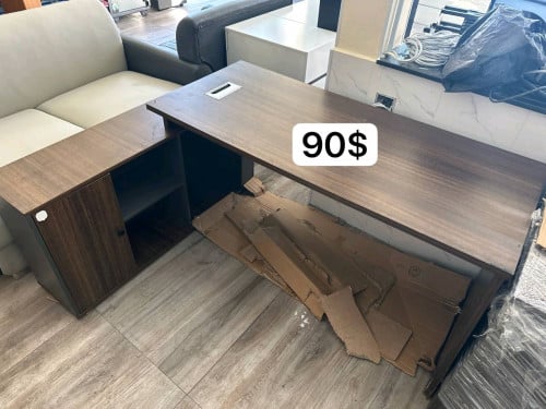 តុ office មួយទឹក