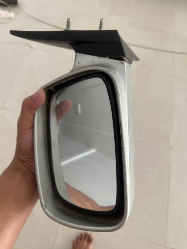 កញ្ចក់ខាងឆ្វេងToyota camry 07