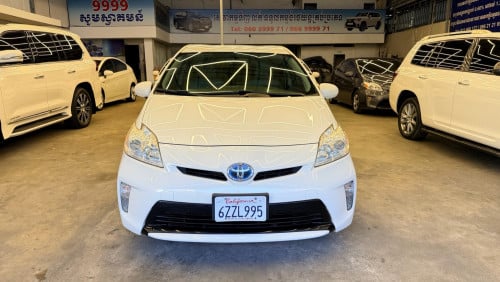 🚘2013 full កាមេរ៉ា កៅអីចុច ធានាថ្នាំហ្សុីន១ជុំ