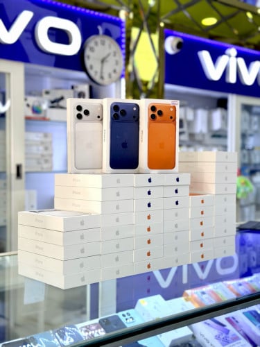 17 Pro Max ZA ថែមឆ្នាំងសាក ខេស ស្រ្គីន