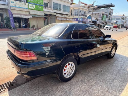 Camry 93 ស្រាំ លក់ 2300$
