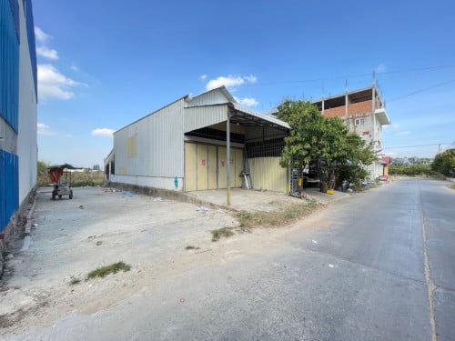 Cheap Warehouse for Rent Near Kur Srov