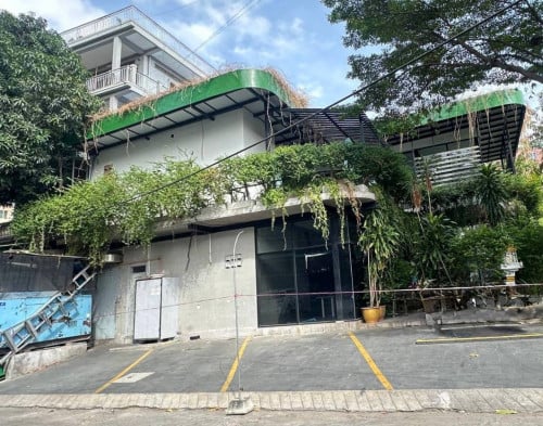 Coffee Shop For Rent- Toul Tompong