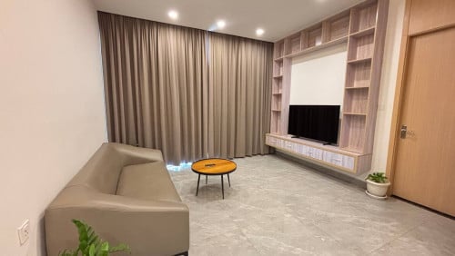 CONDO 2-BEDROOM BKK1 FOR RENT