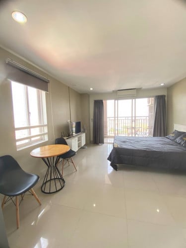 Condo for rent at Toul Kork