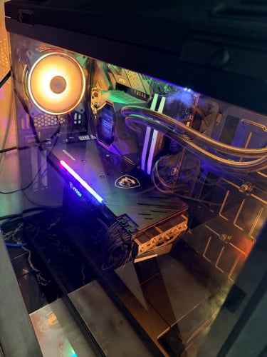 Desktop មួយទឹក-CPU : Core i9 13900KF- M/B : MSI MPG Z690 CARBON WIFI