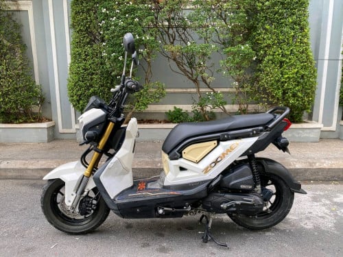 Honda zoomer x