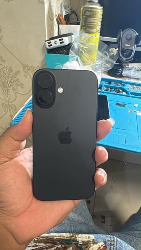 iPhone 16 CH/A 256Gបែក ក្រោមតិច ថ្ម100% សាកបាន11ដង