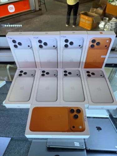 Iphone17promax LL/A new box NO active