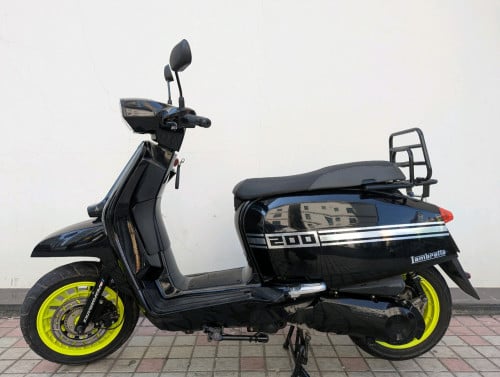Lambretta v200 (169cc) 2021