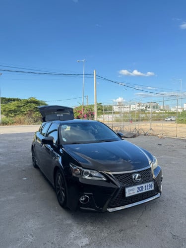 Lexus CT200H 2011 FULL PREMIUM