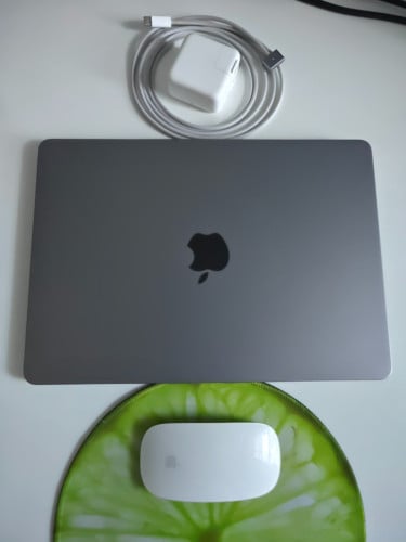 Macbook Air M3 14' Ram 16G, 256Gb