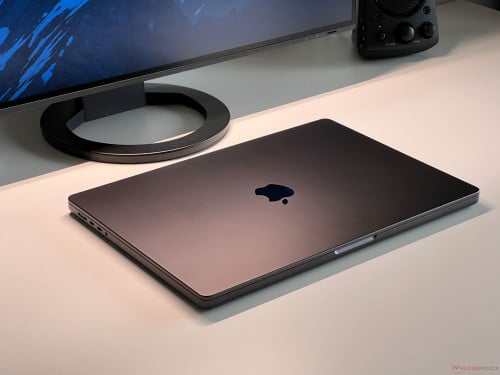 Macbook Pro M3 (Good condiction)