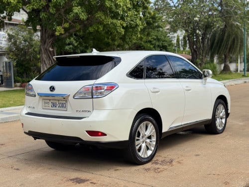 RX .450H . ឆ្នាំ 010 ហ្វូល  ក្នុងលឿង​