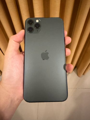 Sell iPhone 11 pro max 512gb