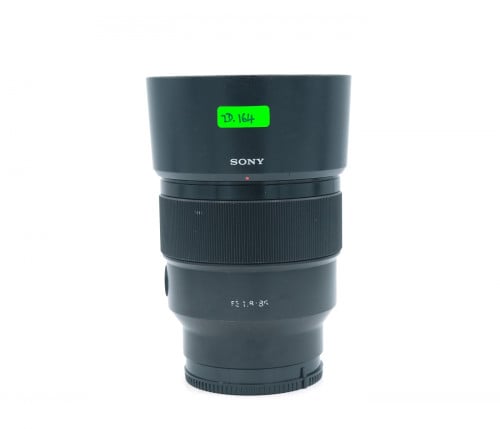 SONY FE 85mm F/1.8