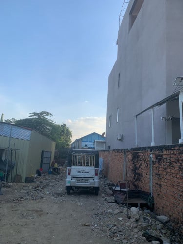 ដីសម្រាប់លក់