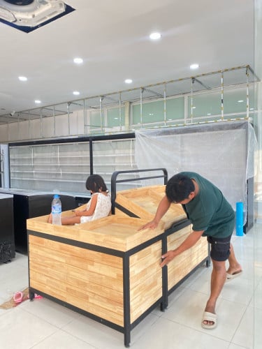 ទូតាំងលក់បន្លែ ផ្លែឈើ