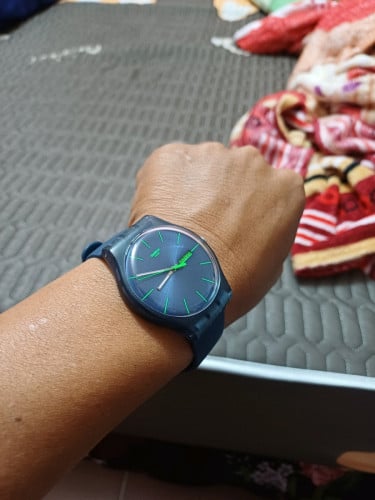 នាឡិកា ស្វីសចំ