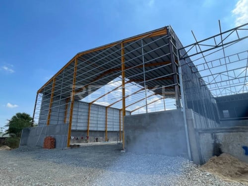 ឃ្លាំងសម្រាប់ជួលនៅជិតបុរី ពិភពថ្មី ឈូកវ៉ា ២