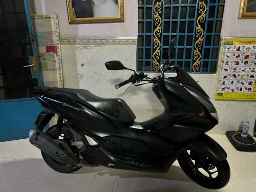 ម៉ូតូលក់