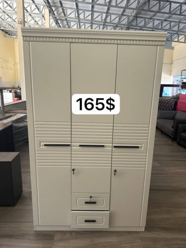 ទូរខោអាវ