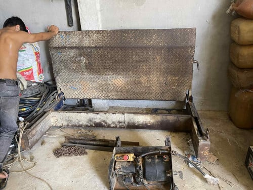 កន្ទុយបែនអូតូលើកឥវ៉ាន់ 12V លក់